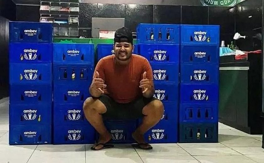Empresário é assassinado a tiros em frente de pizzaria no interior de Alagoas