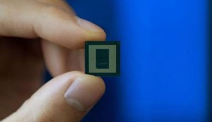 Falta de chips afeta indústria global e crise é 'sem precedentes'