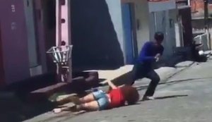 Mulher reage a assalto e é agredida por ladrão em Maceió