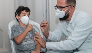 Covid-19: Saúde inicia aplicação da dose de reforço para crianças de 5 a 11 anos