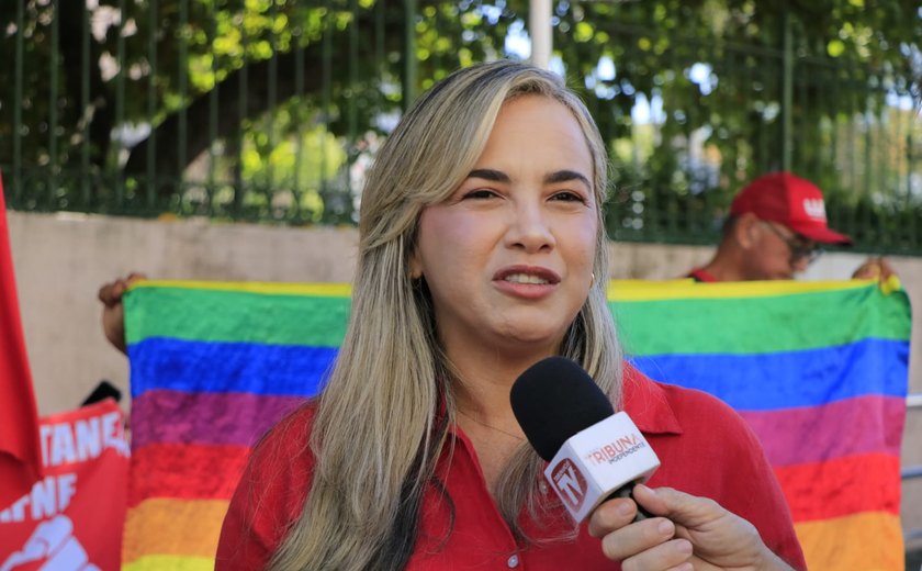 Vídeo: PT lança chapa estadual com Dafne Orion à presidência em Alagoas