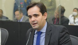 Deputado denuncia afundamento do solo em conjunto habitacional de Maceió