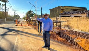 Ampla obra de urbanização da principal avenida de R. Largo segue a todo vapor
