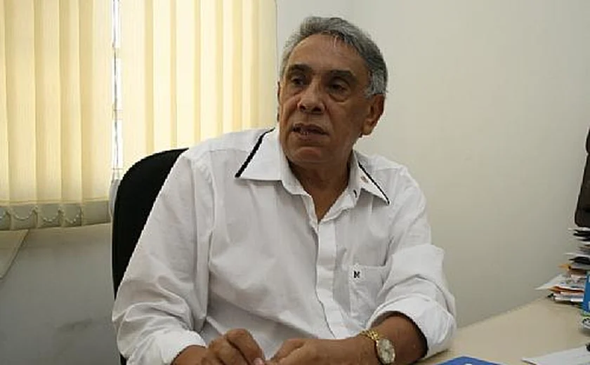 ALE vai entregar comenda ao médico-veterinário Paulo Bezerra