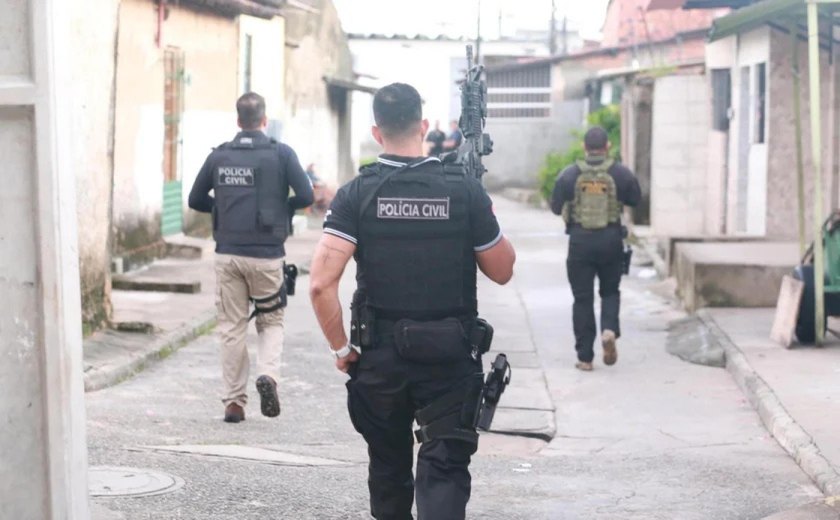 Operação desarticula grupo criminoso suspeito de desvio de combustíveis de Alagoas para Bahia