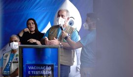 Ministro destaca importância do ciclo vacinal completo contra Covid-19