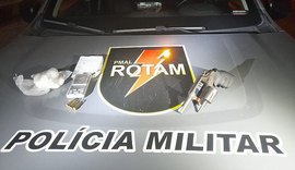 PM prende em flagrante um homem de 31 anos suspeito de tráfico de drogas no Jacintinho