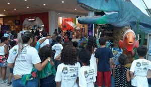 Crianças do Serviço de Convivência visitam exposição