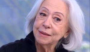 Atriz Fernanda Montenegro passa mal em gravação e é levada para hospital
