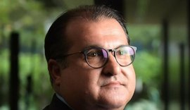 George Santoro lança livro com coletânea de artigos sobre economia, política e finanças públicas