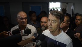 Jair Bolsonaro volta a dizer que médicos cubanos são escravos da ditadura