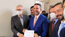Com eleição mantida, deputados devem eleger Paulo Dantas governador de Alagoas