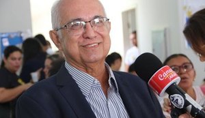 Senador pede cancelamento de contas no Twitter após ataques de apoiadores de Bolsonaro