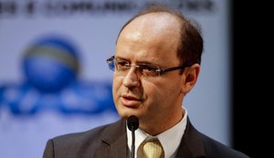 Brasil 'não precisa' de projetos como o Escola Sem Partido, diz ministro da Educação