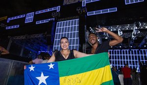 Fãs de Claudia Leitte chegam nove horas antes do show no Verão Massayó