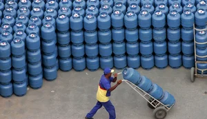 Saiba como será a retirada de botijões pelo programa Gás do Povo