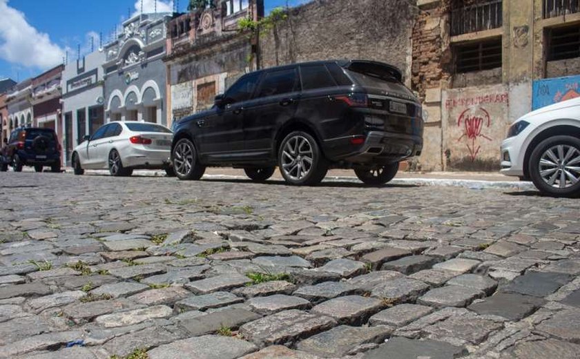 Rua Sá e Albuquerque, no Jaraguá, será interditada para reparos na via