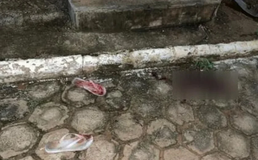 Após ‘falhar’ durante sexo a três, homem teria matado outro a facadas em Minas