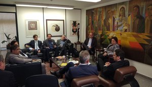 CPLA comemora continuidade do programa do leite em Alagoas