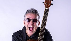 Allan Bastos leva o público a uma viagem musical no show minha história