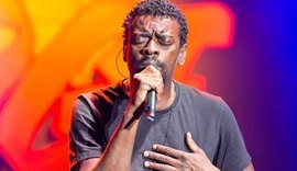 Vaias e sons de macaco! Seu Jorge é vítima de racismo durante show em Porto Alegre