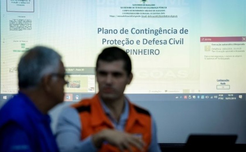 Bombeiros de Alagoas e Minas Gerais apresentam preparação para atuar no Pinheiro