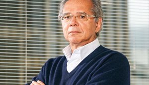 'Guru' de Bolsonaro é apontado como beneficiário de fraude milionária na Bolsa