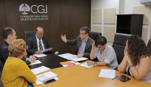 Corregedoria e Seris debatem necessidade de transferência de presos para Alagoas