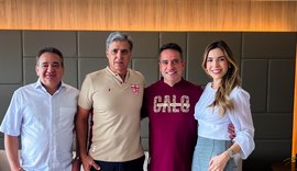 Paulo Dantas anuncia patrocínio para CSA e CRB e assegura jogos da Copa do Brasil em Alagoas