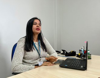 Casal ensina passo a passo de como trocar titularidade da conta de água