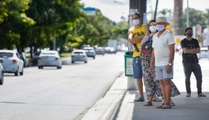 Governador sanciona lei que torna obrigatório uso de máscaras em Alagoas