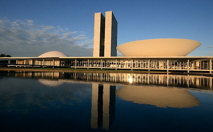 Câmara aprova decreto de intervenção federal na segurança pública do Rio de Janeiro