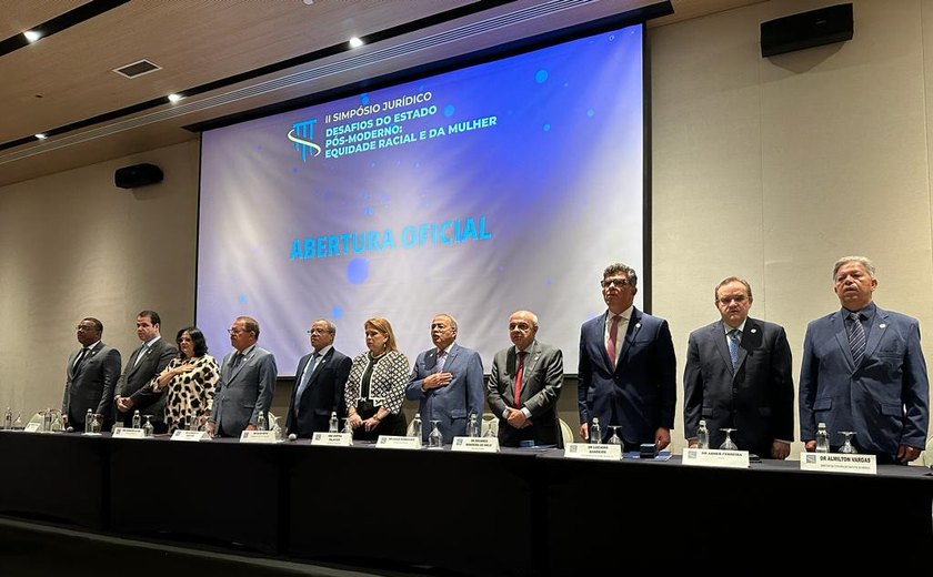 Ministro Humberto Martins destaca um Brasil com igualdade para todos, no II Simpósio Jurídico