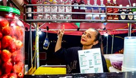 Ambulantes comemoram sucesso de vendas no encerramento do São João Massayó 2025