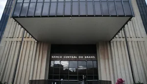 Mercado financeiro reduz para 4,72% previsão de inflação em 2025