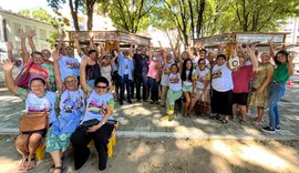 Artesãos da Praça Lions recebem termo de responsabilidade e irão se instalar em nova estrutura