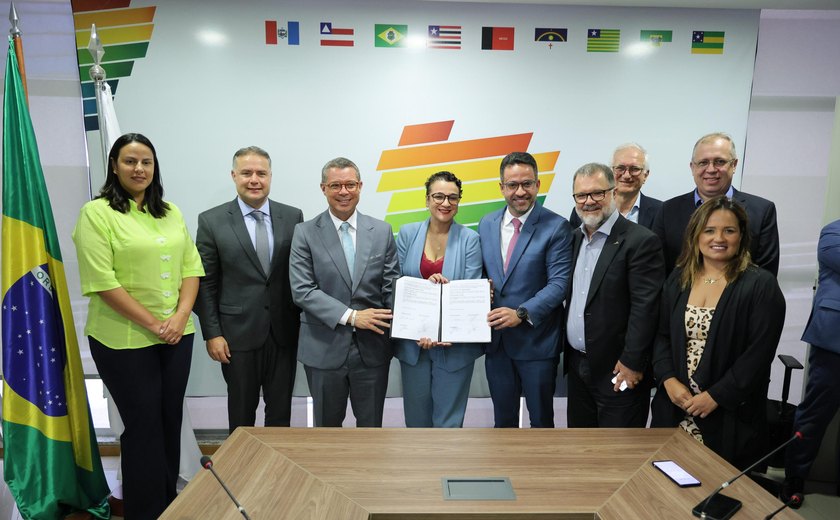 Governador assina contrato de R$ 1 bilhão com Banco do Brasil para obras em Alagoas