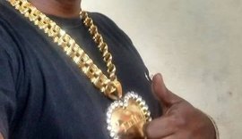 MC Naldinho, do funk 'Tapinha', morre no Rio de Janeiro