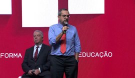 Salário do professor federal é 'zebra mais gorda', diz ministro da Educação