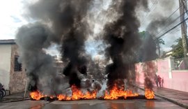 Greve geral: Protestos fecham estradas e diminuem transportes em Alagoas