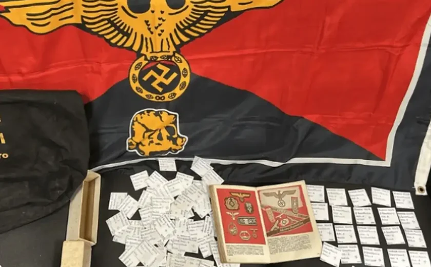 Homem de 70 anos é preso no Rio por comercializar símbolos nazistas