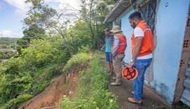 Defesa Civil monitora áreas de risco e atende chamados em decorrência das chuvas em Maceió