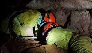 PM confirma uma morte entre bombeiros civis soterrados em gruta em Altinópolis (SP)