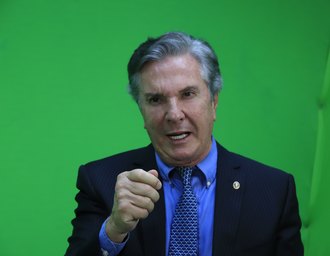 Secretaria diz que não tinha e-mail do STF para informar sobre tornozeleira de Collor