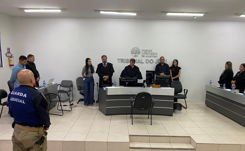 Apenas 158 dias após homicídio, réu é condenado a mais de 13 anos de prisão em júri popular