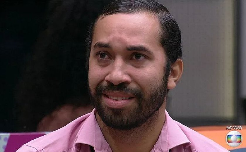 Gilberto é o último eliminado; Camila, Fiuk e Juliette disputam prêmio
