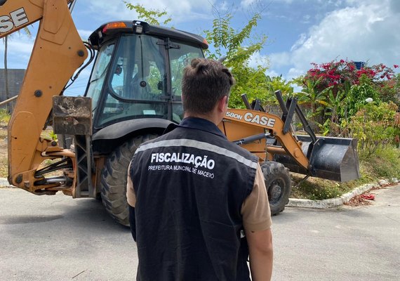 SEMSC realiza operação para remover cercas irregulares em área verde