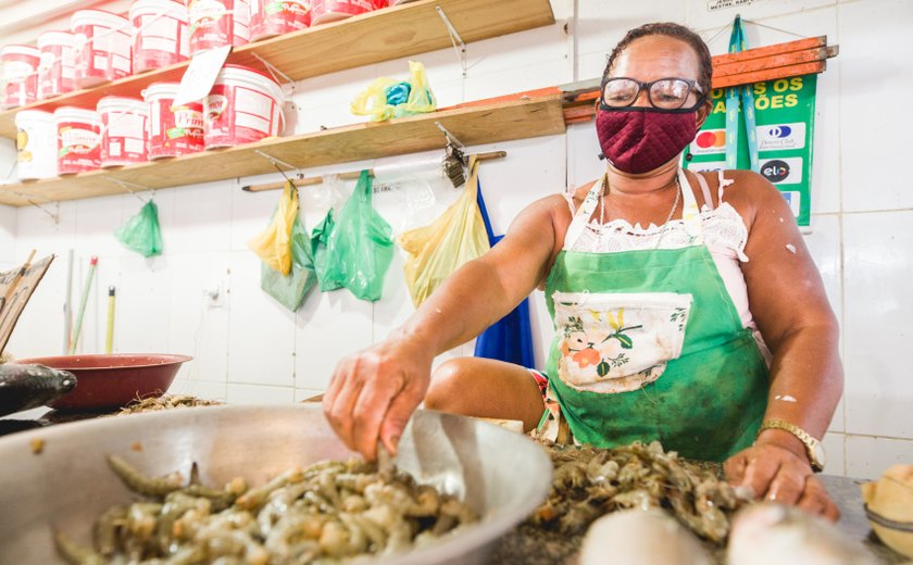 Mercados e feiras funcionam normalmente no feriado de Finados