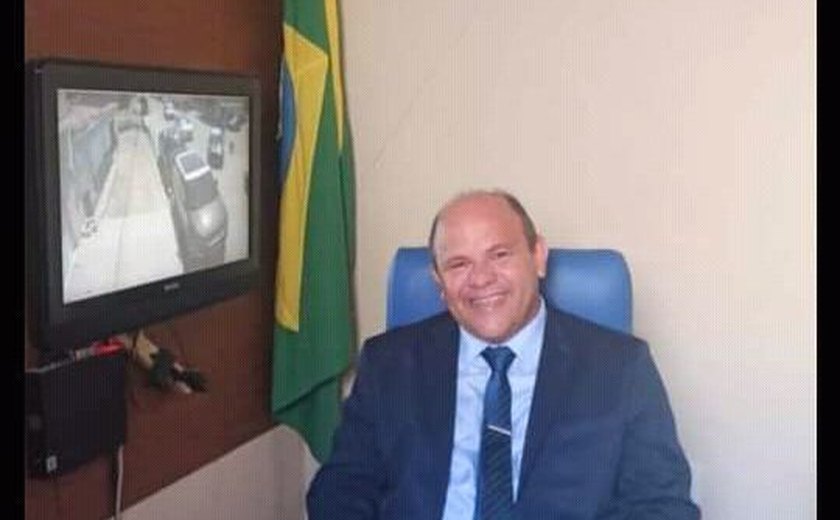 Prefeitos tomam posse falando em mudanças e compromisso com administração pública