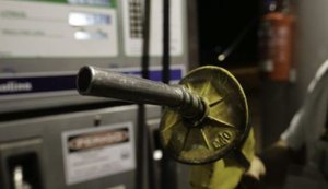 Municípios ficam sem combustível e começam a suspender serviços em AL